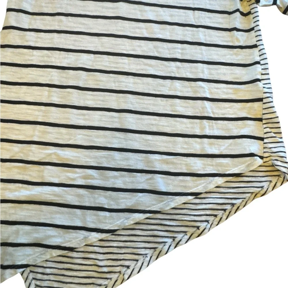 Chico’s‎ Striped Asymmetrical Hem Top – Size 1 (M) Black White Modal Blend - Picture 3 of 6